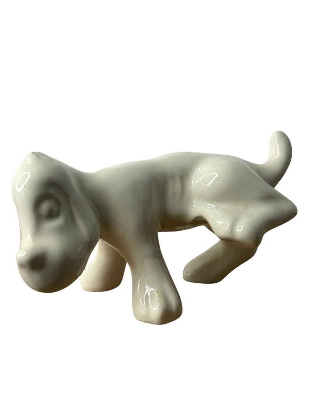 VINTAGE Camark Pottery Ivory White Pointer Hound Dog Figurine